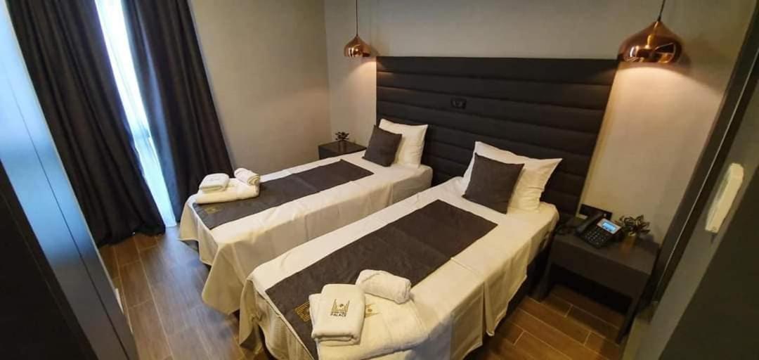 International Palace Veles Luaran gambar