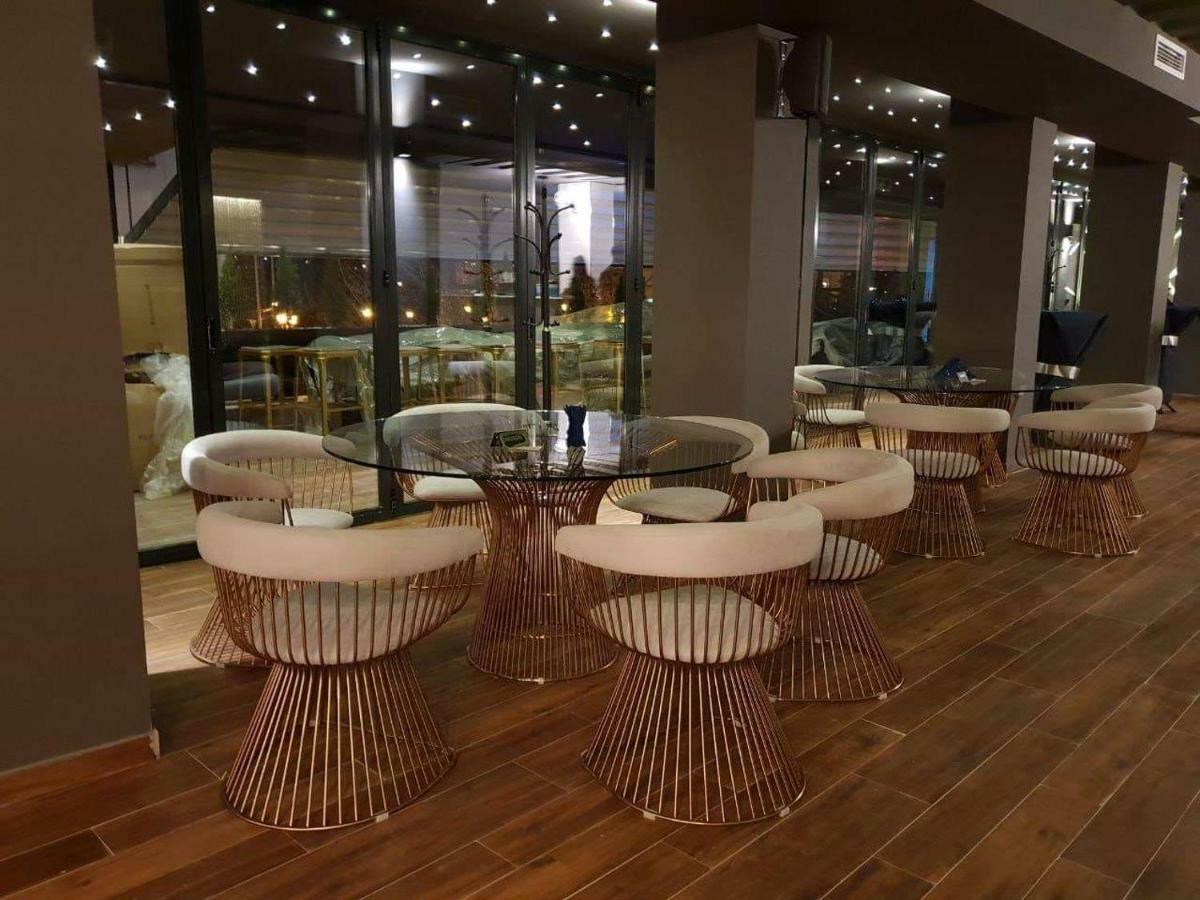 International Palace Veles Luaran gambar